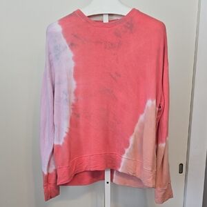 Women's Tie-Dye Sweatshirt